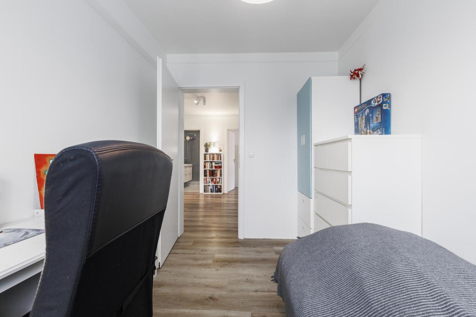 Great And Spacious Family With 4 Bedrooms Apartment *
